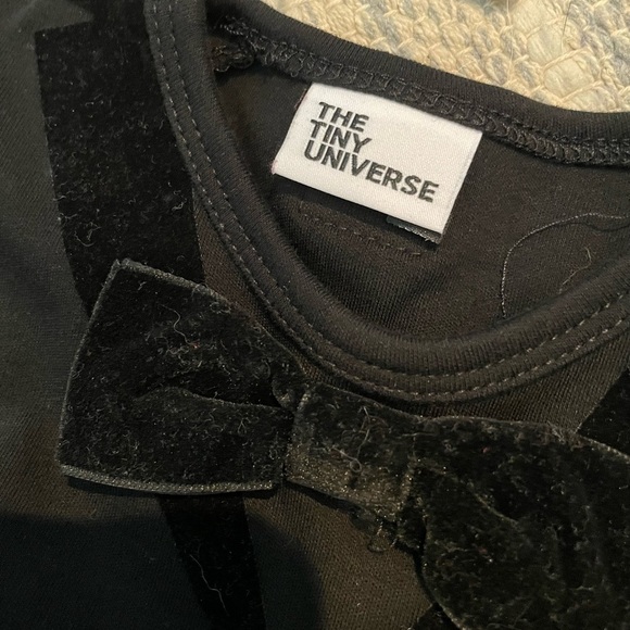 12 month black one piece faux velvet suit - Picture 4 of 7